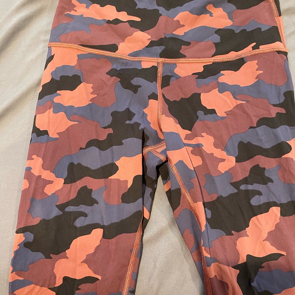 Lululemon Camouflage Leggings